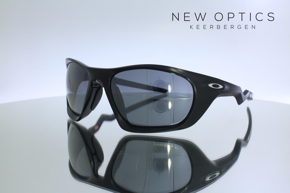 Oakley - BUNT