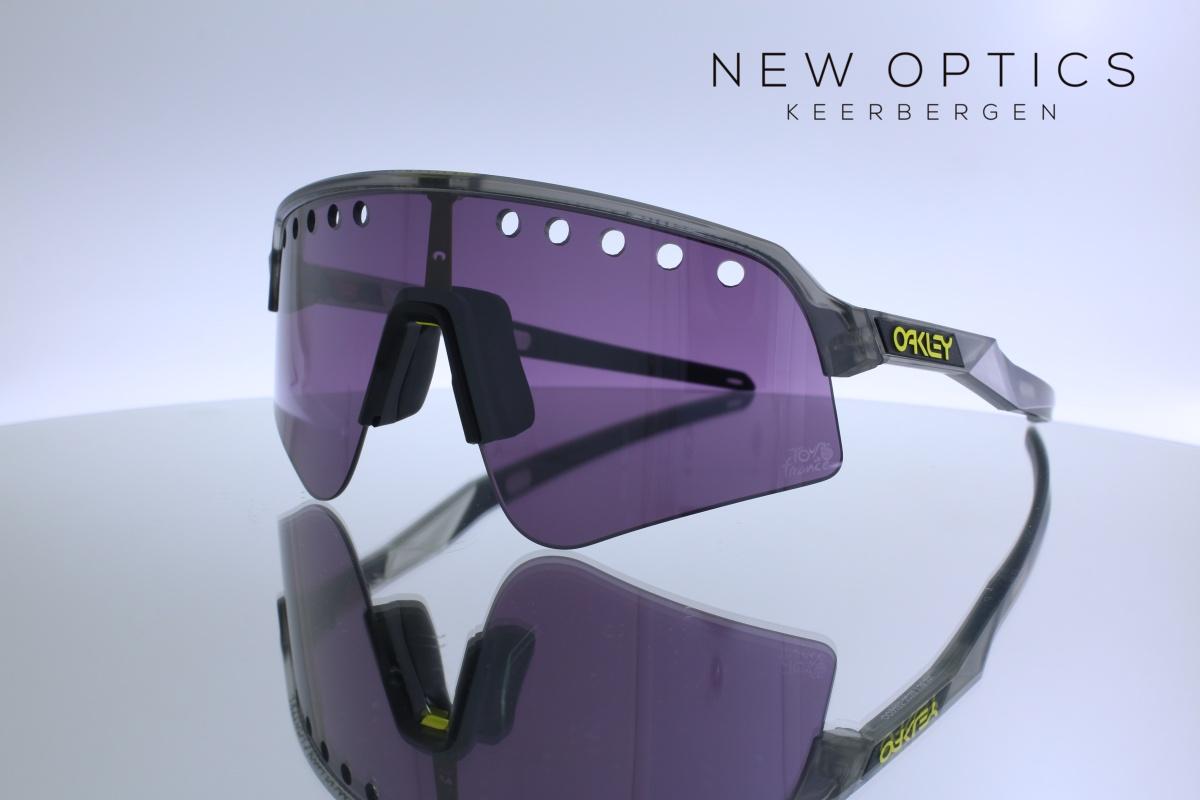 Oakley - BUNT