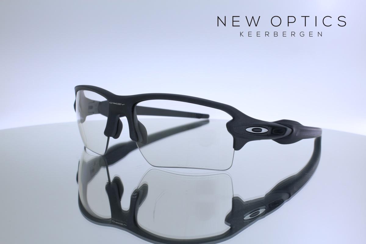 Oakley - SUTRO LTSW